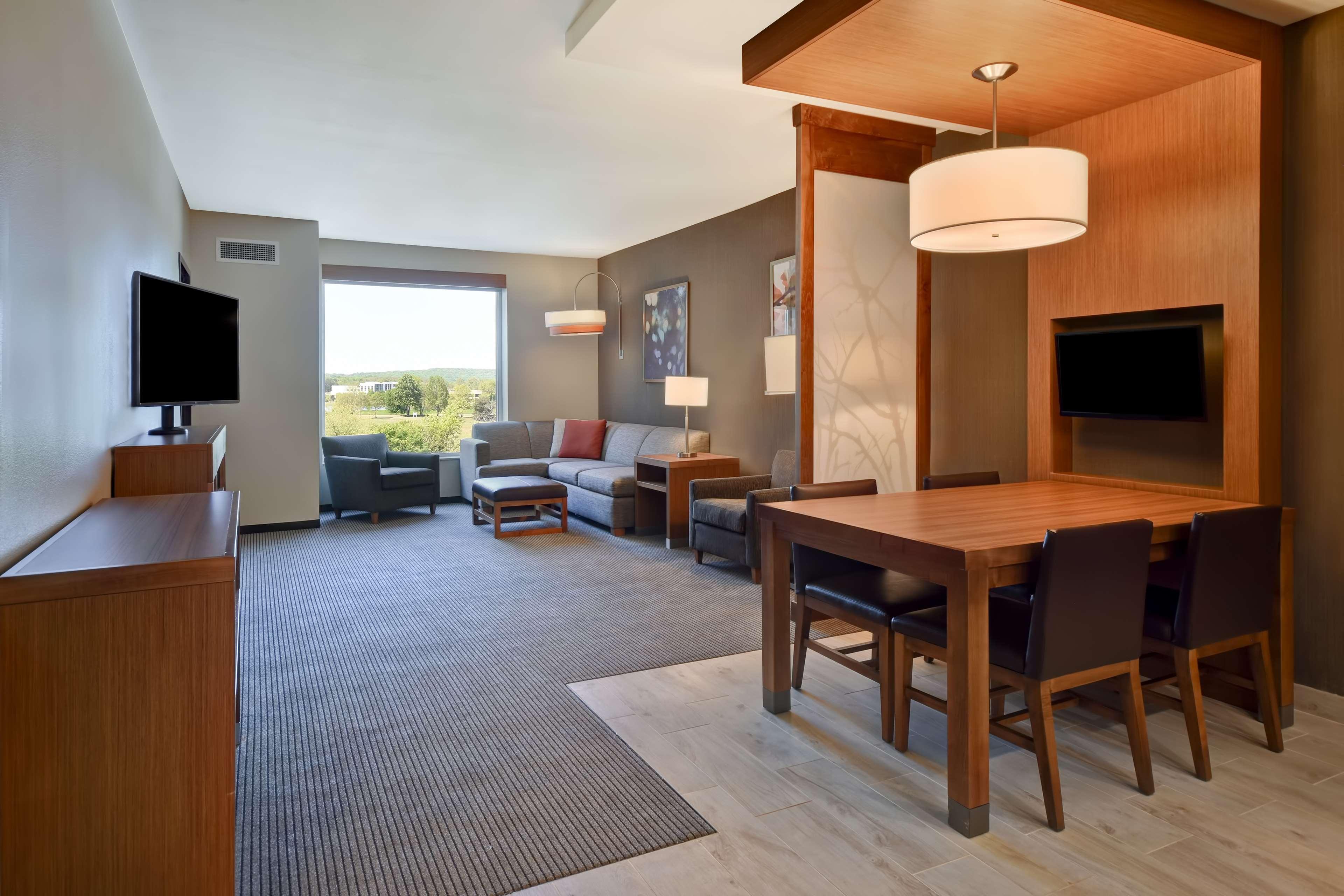 Hyatt Place - Research Park - Redstone